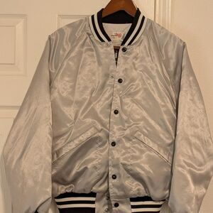 Men's Silver Vintage Nylon Bomber Jacket -- Size M